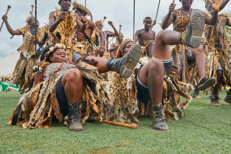Both men and women partake in the celebrations of Ncwala. (Image by Lint Studios for Nkwazi Magazine).
