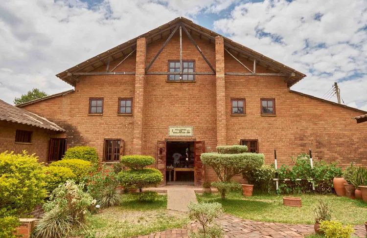 Dedza is famous for its exquisite pottery and earthenware. Photo: Nkwazi Magazine/Chosa Mweemba.