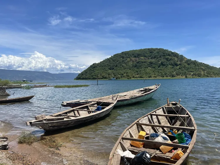 Lake Tanganyika. (Image by Kalichi Pictures for Nkwazi Magazine).
