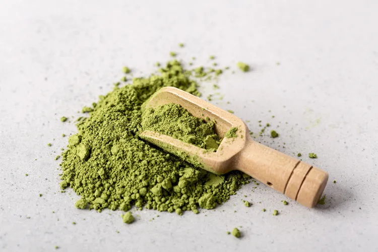 Moringa leaves are rich in many vitamins and have anti-inflammatory properties.