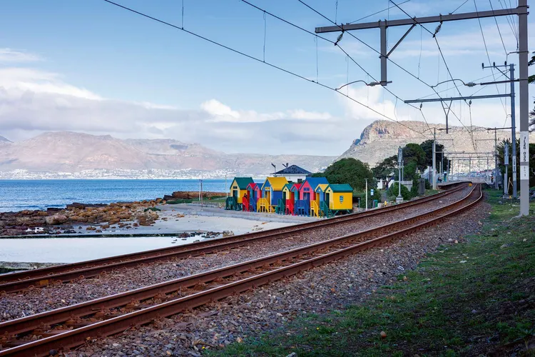 Kalk Bay forms part of the Cape Peninsula and False Bay.