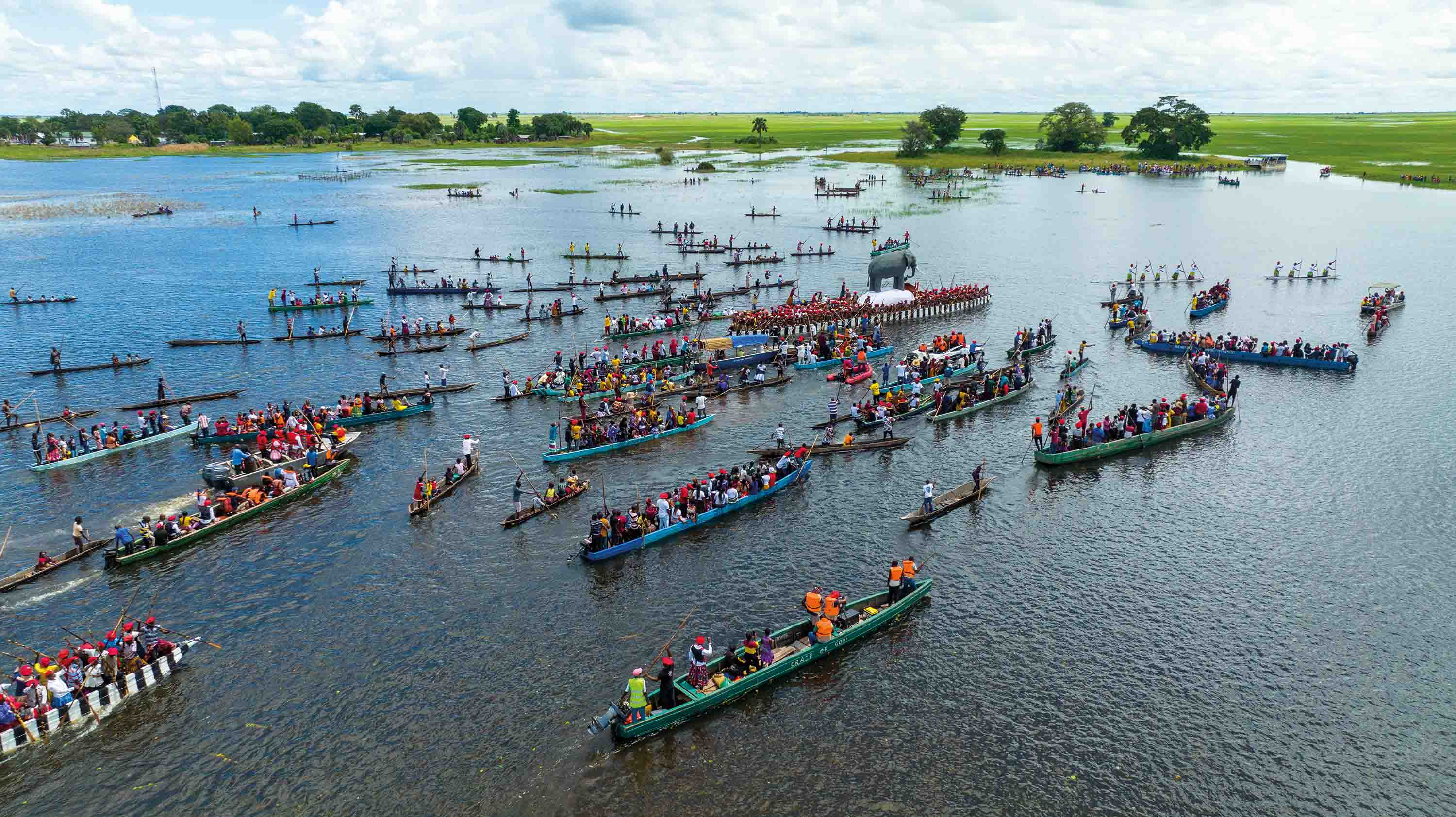 <p data-block-key="askq9"><b>The Kuomboka Ceremony: A Glimpse into Lozi Tradition</b></p> thumbnail