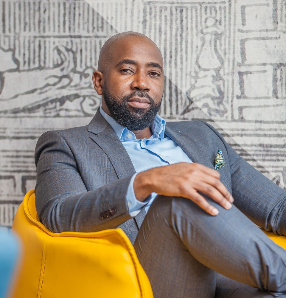 <p data-block-key="cgrp5">Defiant </p><p data-block-key="1b6ab">The Jito Kayumba Story</p> thumbnail