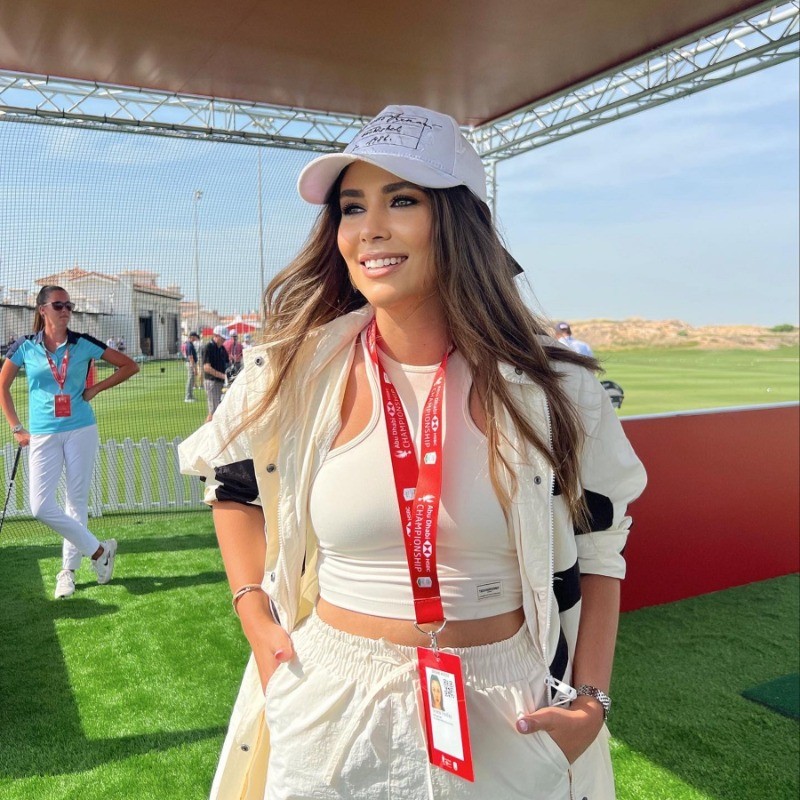 Oriana Findlay-Hunt thumbnail